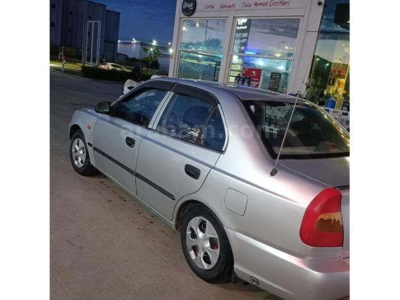 Sahibinden Hyundai Accent 1.5 GL 2001 Model