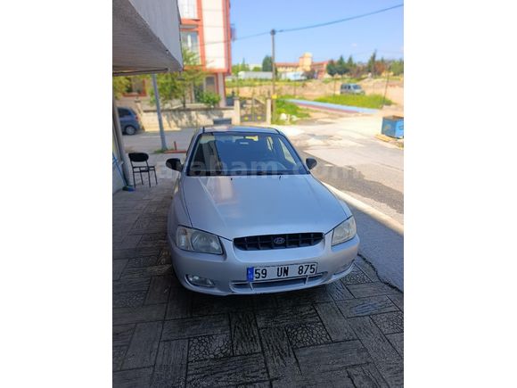 Sahibinden Hyundai Accent 1.5 GL 2001 Model