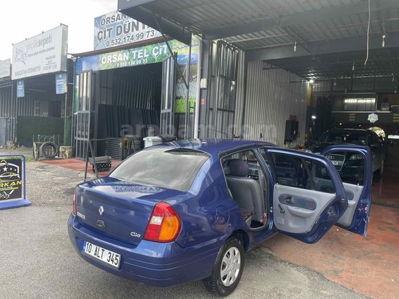 Sahibinden Renault Clio 1.4 RNA 2001 Model 