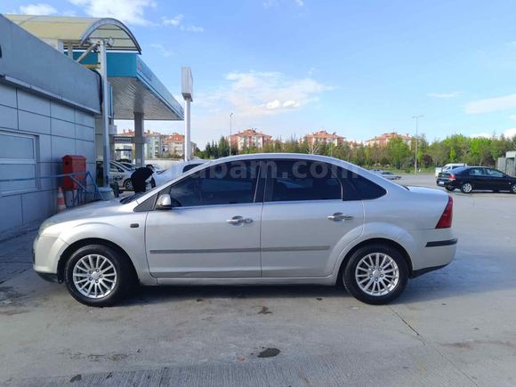Sahibinden Ford Focus 1.6 Trend 2006 Model 