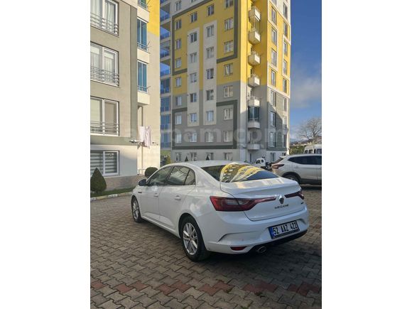 Sahibinden Renault Megane 1.5 dCi Touch 2017 Model 