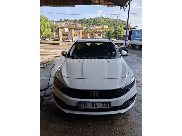 Sahibinden Fiat Egea 1.3 Multijet Easy 2022 Model  75.000 km Beyaz