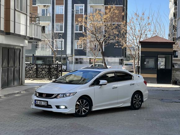 Sahibinden Honda Civic 1.6i VTEC Eco Elegance 2014 Model 