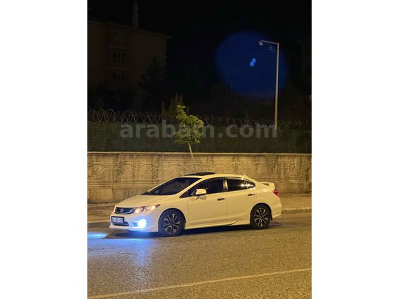 Sahibinden Honda Civic 1.6i VTEC Eco Elegance 2014 Model 