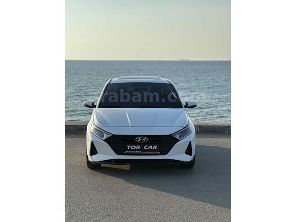 Sahibinden Hyundai i20 1.4 MPI Style Plus 2021 Model 