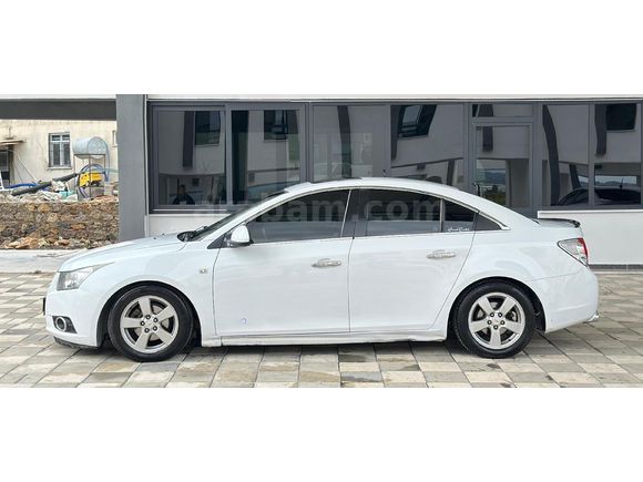Sahibinden Chevrolet Cruze 1.6 LS Plus 2011 Model