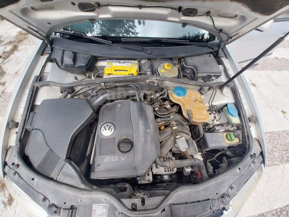 Sahibinden Volkswagen Passat 1.8 Trendline 2000 Model 