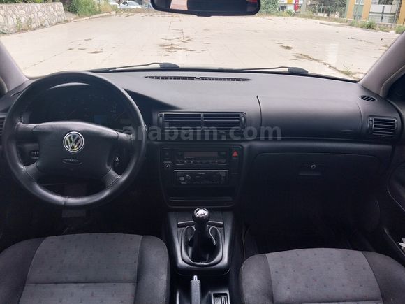 Sahibinden Volkswagen Passat 1.8 Trendline 2000 Model 