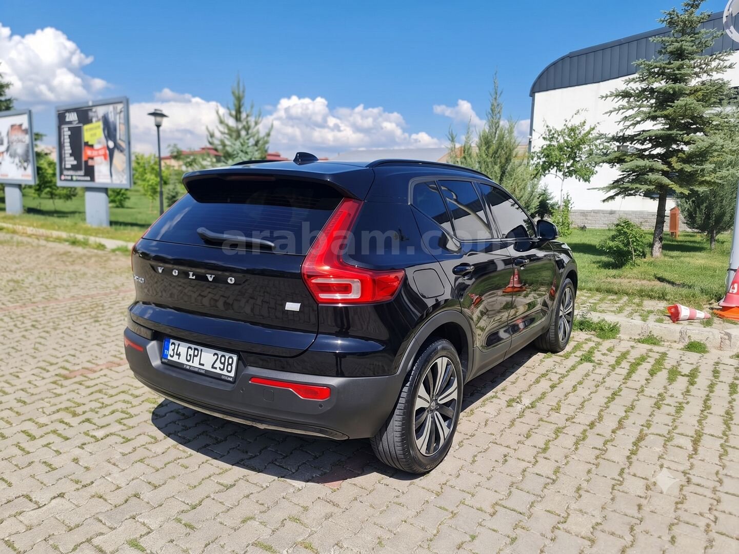 Volvo XC40, 1.5 T5 Hybrid Plus Dark 2023 Model 4