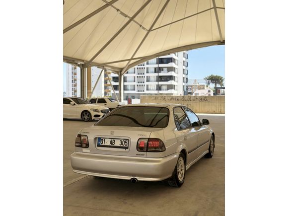 Sahibinden Honda Civic 1.6 i ES 2001 Model 