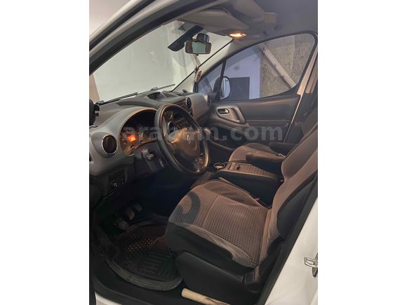Sahibinden Citroen Berlingo combi 1.6 HDi silverlıne 92 lik  2012 Model 