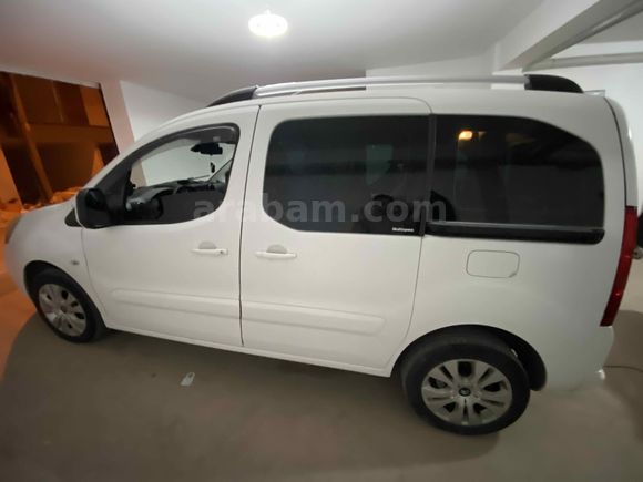 Sahibinden Citroen Berlingo combi 1.6 HDi silverlıne 92 lik  2012 Model 
