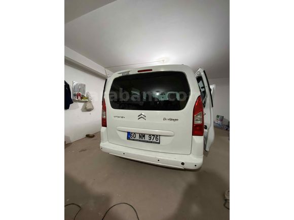 Sahibinden Citroen Berlingo combi 1.6 HDi silverlıne 92 lik  2012 Model 