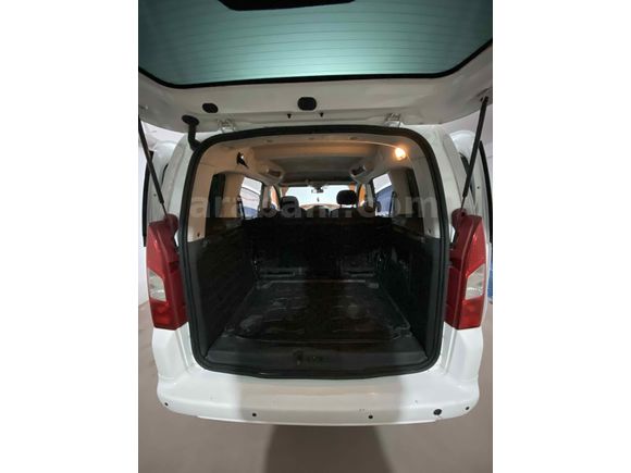 Sahibinden Citroen Berlingo combi 1.6 HDi silverlıne 92 lik  2012 Model 