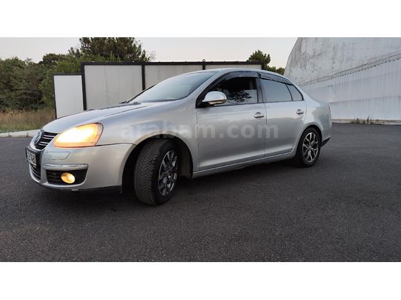 Sahibinden Volkswagen Jetta 1.6 Primeline 2010 Model