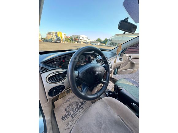 Sahibinden Ford Focus 1.6 Ghia 2000 Model