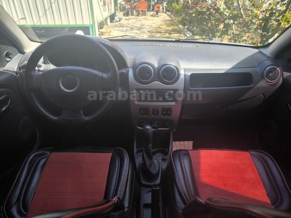 Sahibinden Dacia Sandero 1.5 dCi Stepway 2012 Model