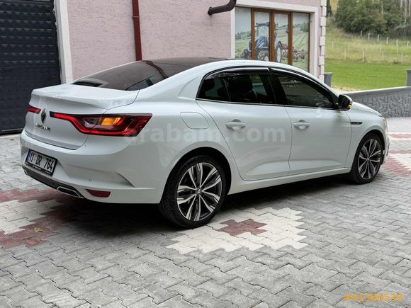 RENAULT MEGANE 1.5 BLUEDCİ İCON CAM TAVAN FULL