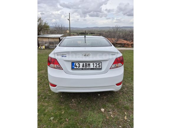 Sahibinden Orijinal Hyundai Accent Blue