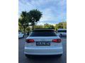 AUDİ A3 SPORTBACK1.6 TDI AMBİENTE CAM TAVANLI 2015 MODEL