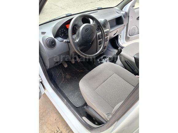 Sahibinden Dacia Logan 1.5 dCi MCV Ambiance 2009 Model