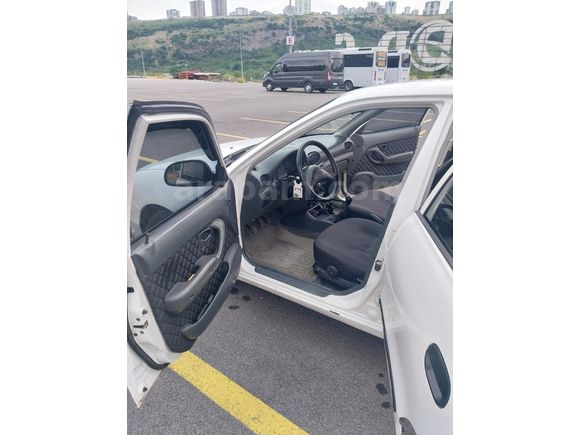 Sahibinden Hyundai Accent 1.5 GLS 2000 Model