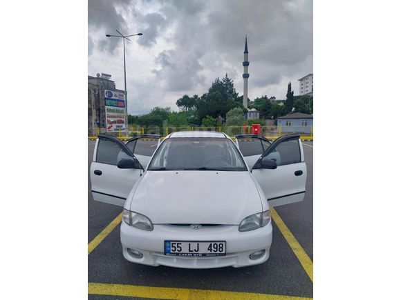 Sahibinden Hyundai Accent 1.5 GLS 2000 Model