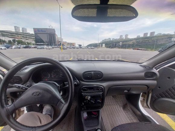 Sahibinden Hyundai Accent 1.5 GLS 2000 Model