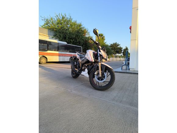 Sahibinden TVS Apache RTR 200