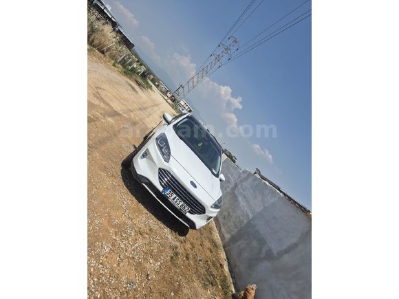 Sahibinden Ford Kuga 1.5 EcoBlue Titanium 2020 Model  56.000 km Beyaz