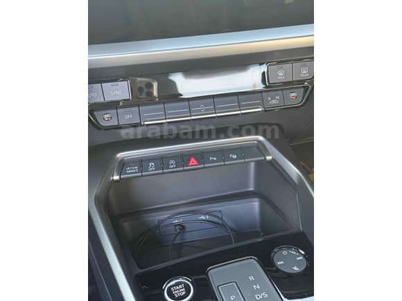 Audi A3 Sedan  2021