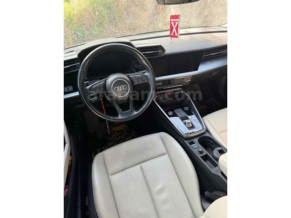 Audi A3 Sedan  2021