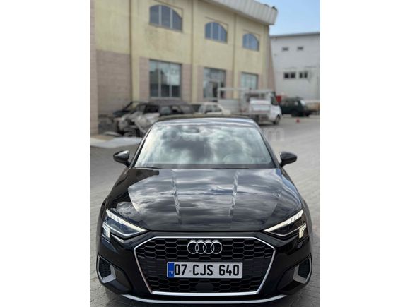 Audi A3 Sedan  2021