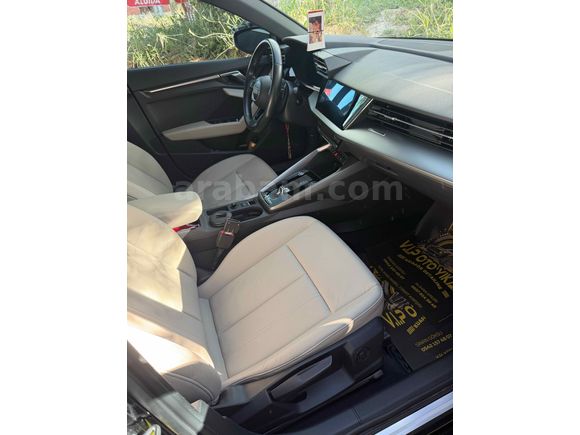 Audi A3 Sedan  2021