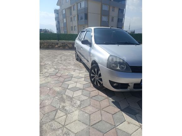 Sahibinden Renault Clio 1.4 Auth 2007 Model  274.200 km  Değişensiz Gri (Gümüş)