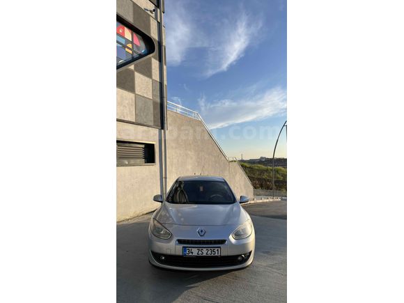 SAHİNİNDEN TEMİZ BAKIMLI FLUENCE