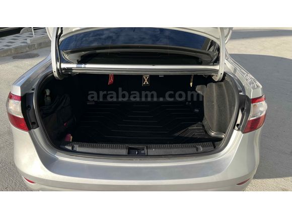 SAHİNİNDEN TEMİZ BAKIMLI FLUENCE