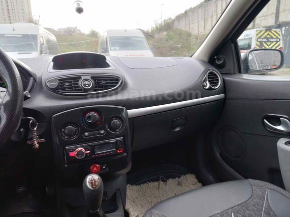 Sahibinden Renault Clio 1.2 Authentique 2012 Model 