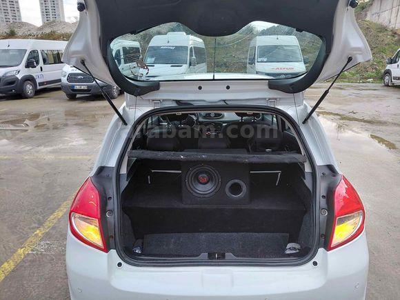 Sahibinden Renault Clio 1.2 Authentique 2012 Model 