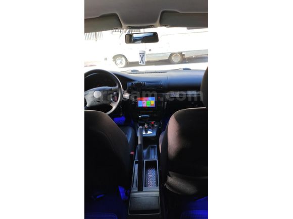 Sahibinden Volkswagen Passat 1.8 Basic 1998 Model