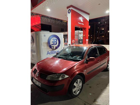 Sahibinden Renault Megane 1.6 Dynamique 2004 Model  320.000 km Kırmızı