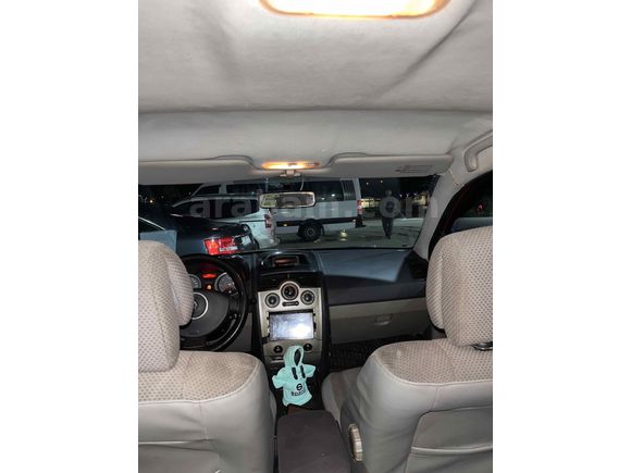 Sahibinden Renault Megane 1.6 Dynamique 2004 Model  320.000 km Kırmızı