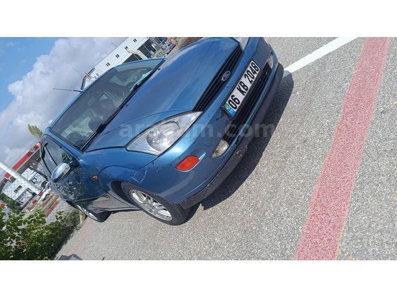 Sahibinden Ford Focus 1.6 Ghia 2000 Model