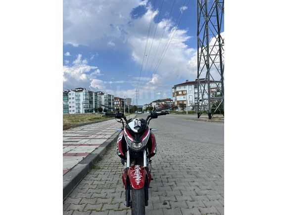 İhtiyaçtan satılık 
