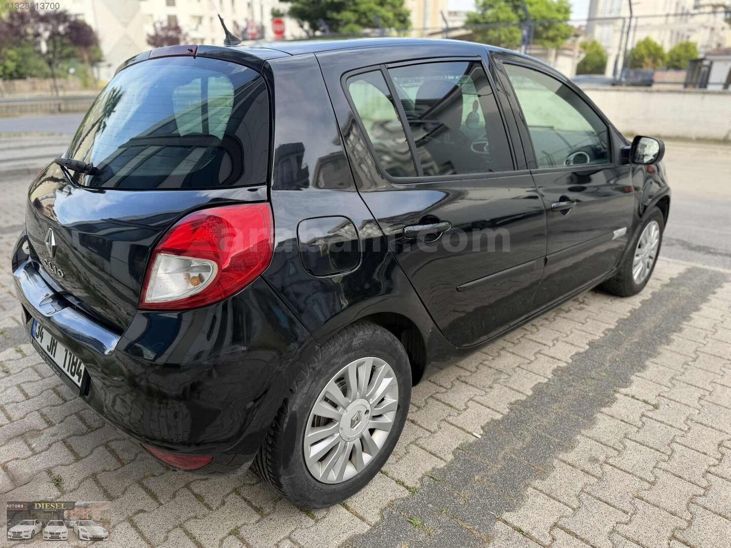Galeriden Renault Clio 1.5 dCi Extreme Edition 2012 Model İstanbul 237.000 km Siyah 5