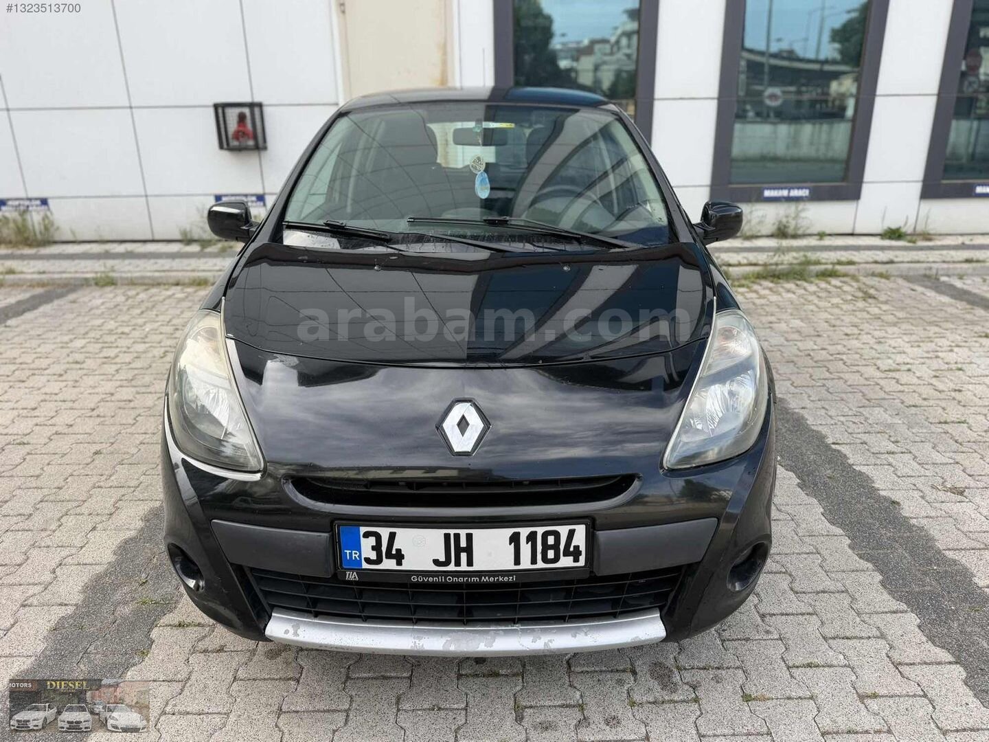 Galeriden Renault Clio 1.5 dCi Extreme Edition 2012 Model İstanbul 237.000 km Siyah 1