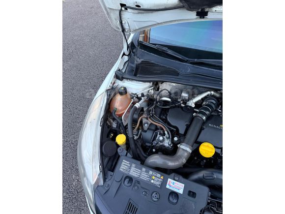 2013 RENAULT CLİO 1.5 DCI İCON DEĞİŞENSİZ