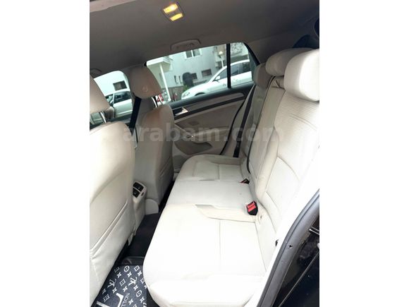 
GOLF 7.5 R DÖNÜŞÜM DOLU  DOLU DEĞİŞENSİZ