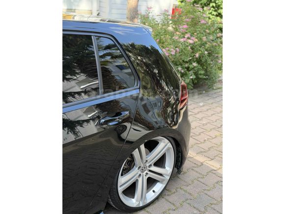 
GOLF 7.5 R DÖNÜŞÜM DOLU  DOLU DEĞİŞENSİZ