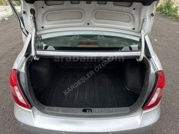 2011 HYUNDAİ ACCENT ERA 1.5 CRDİ 110 HP TEMİZ VE BAKIMLI